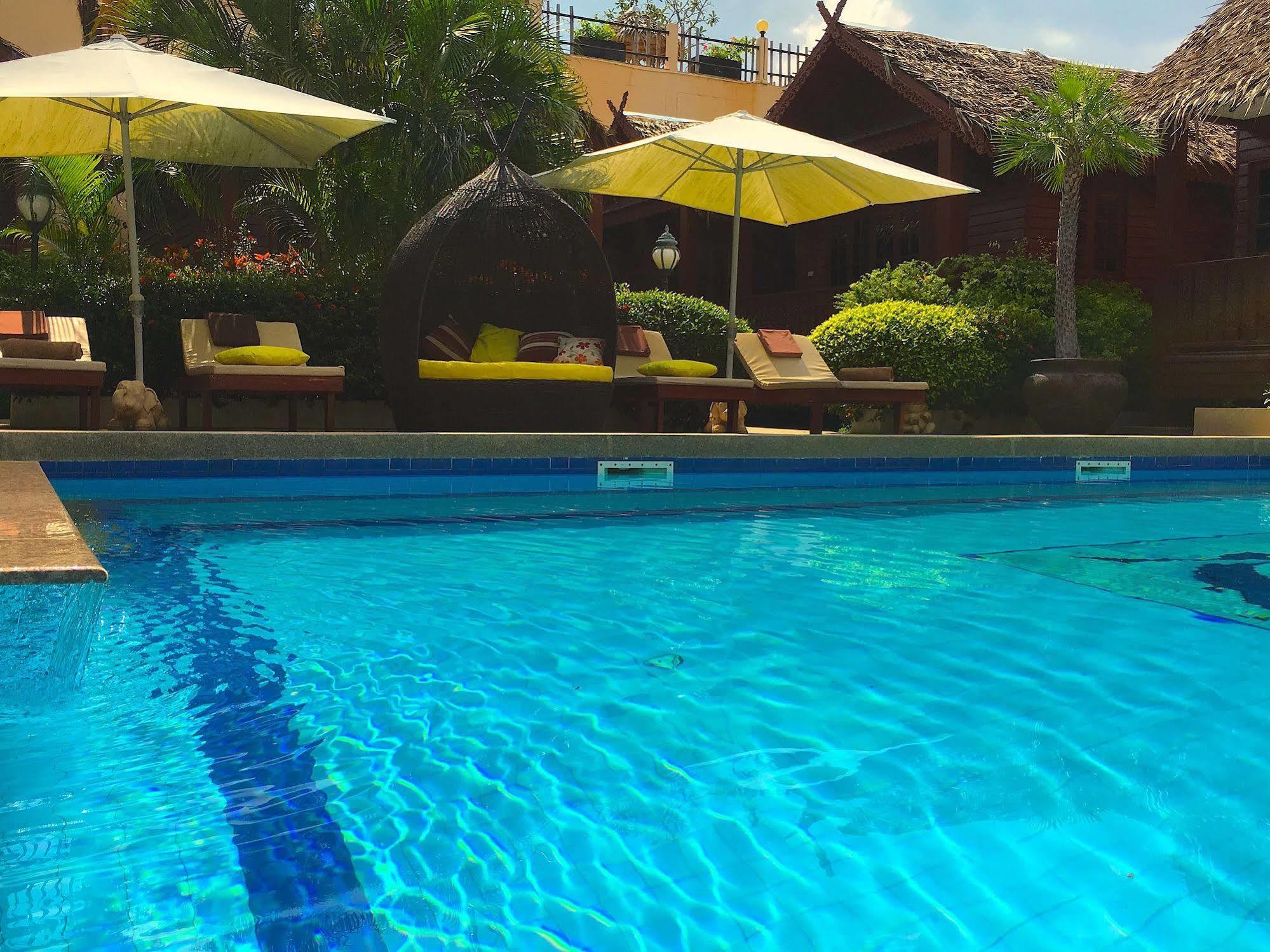 Danieli Resort Hua Hin Extérieur photo
